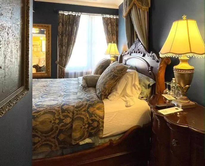 فندق Atlantis Inn