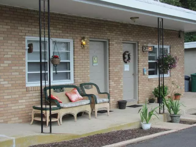 Hickory Run Motel