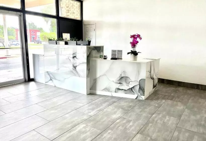 호텔 Inn Of Uvalde