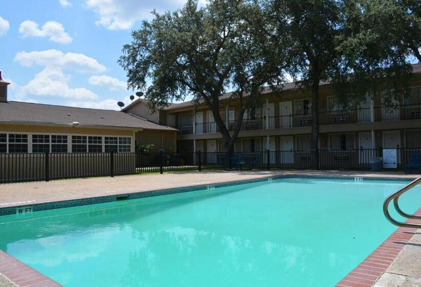 ホテル Inn Of Uvalde