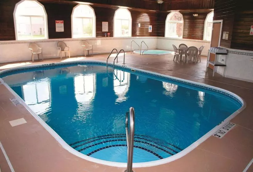 酒店 La Quinta Inn By Wyndham Peru Starved Rock State Park