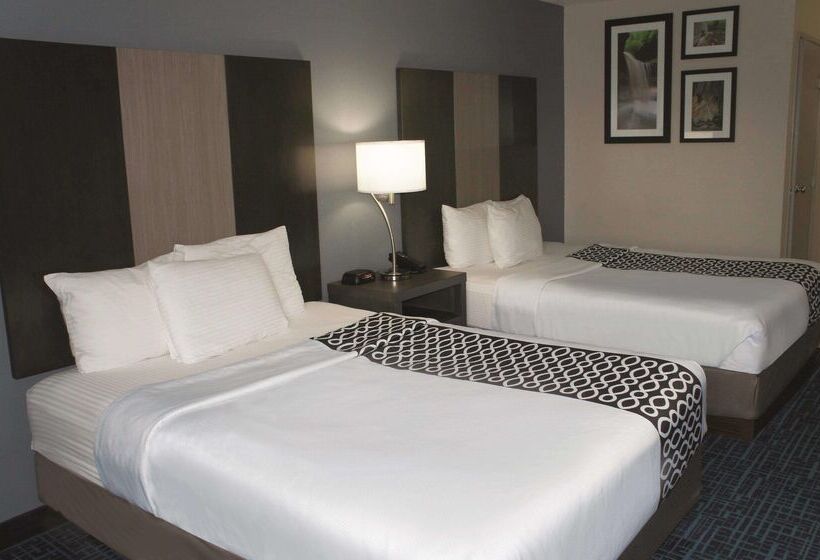 酒店 La Quinta Inn By Wyndham Peru Starved Rock State Park