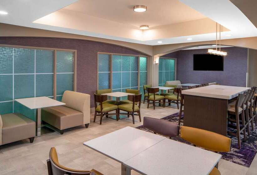 ホテル La Quinta Inn & Suites By Wyndham Atlanta Stockbridge
