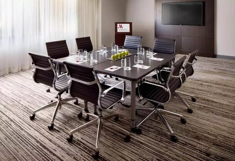 ホテル Marriott Birmingham Grandview