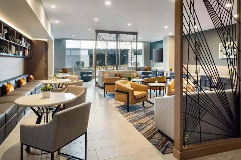 Отель Marriott Greensboro Downtown