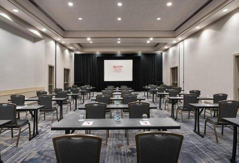 ホテル Marriott Greensboro Downtown