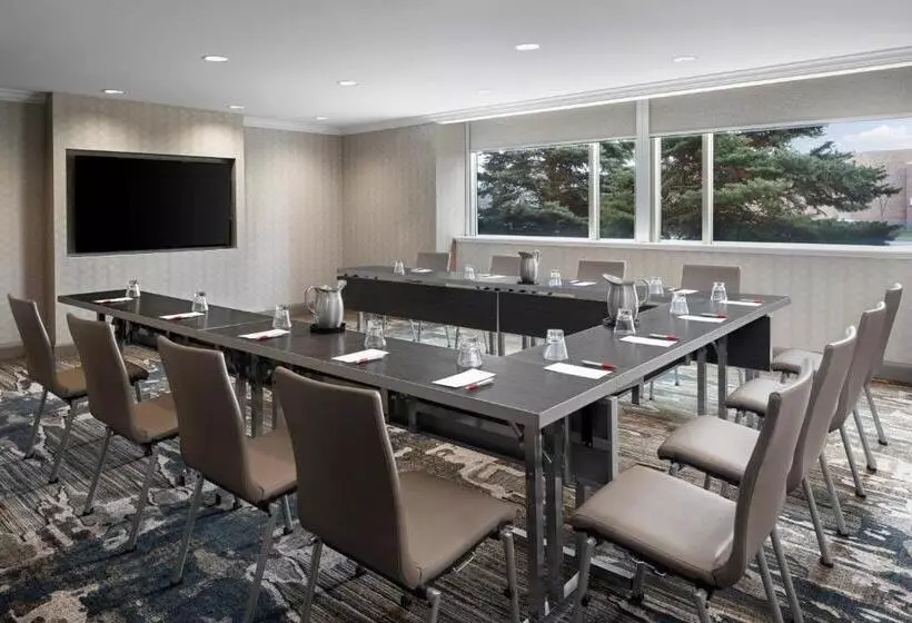 Otel Pittsburgh Marriott North