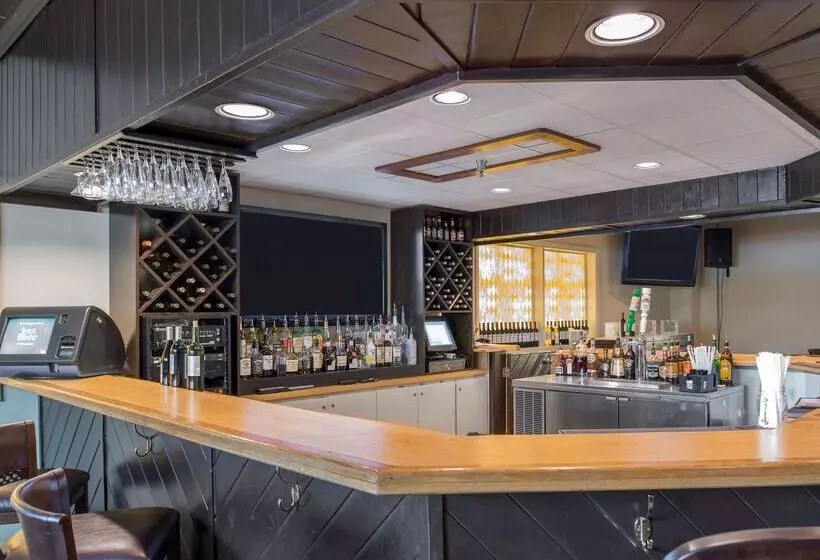 酒店 Powhatan Resort