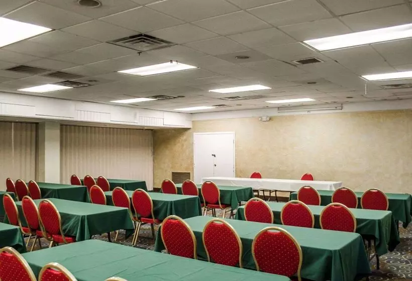 Hôtel Quality Inn & Suites Gulf Breeze Bayside Near Pensacola Beach