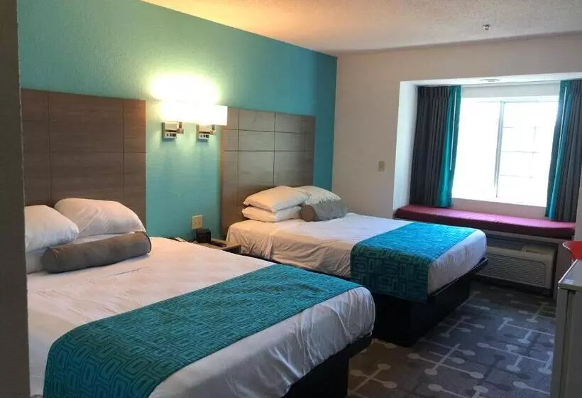 فندق Red Lion Inn & Suites Elk Grove Village