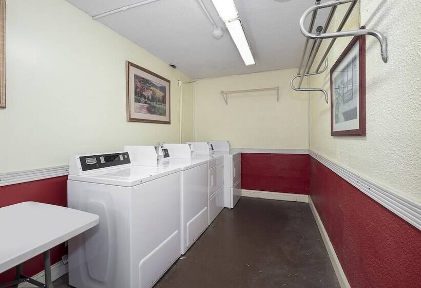 فندق Red Roof Inn Murray