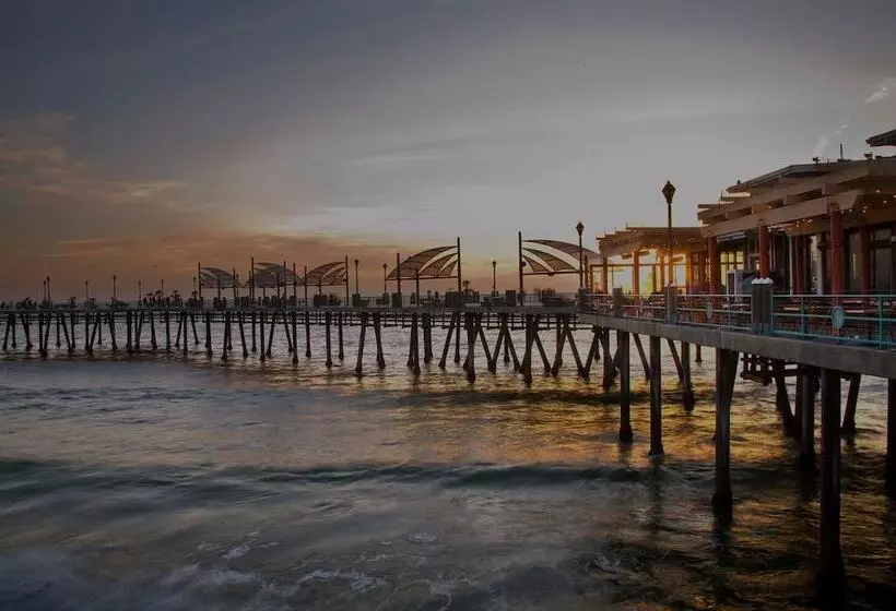 酒店 Redondo Inn And Suites