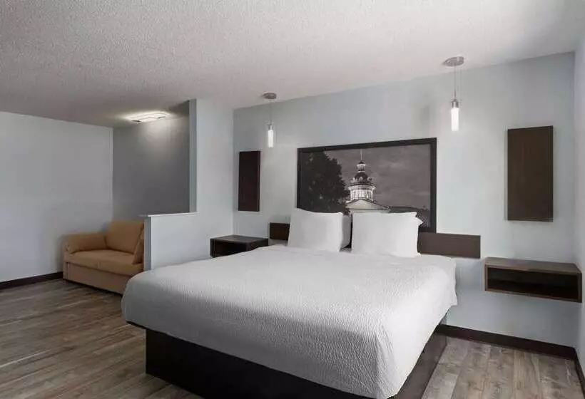 Hotel Super 8 By Wyndham Harbison/parkridge Hospital