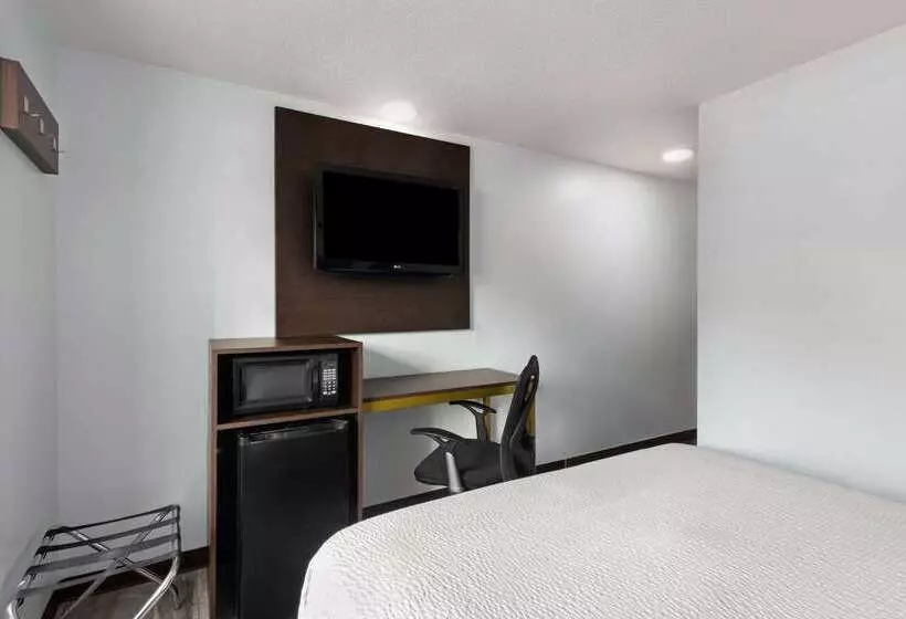 Hotel Super 8 By Wyndham Harbison/parkridge Hospital