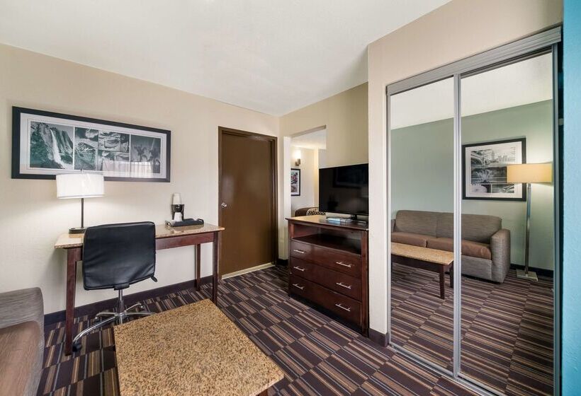 فندق Baymont By Wyndham Elizabeth City