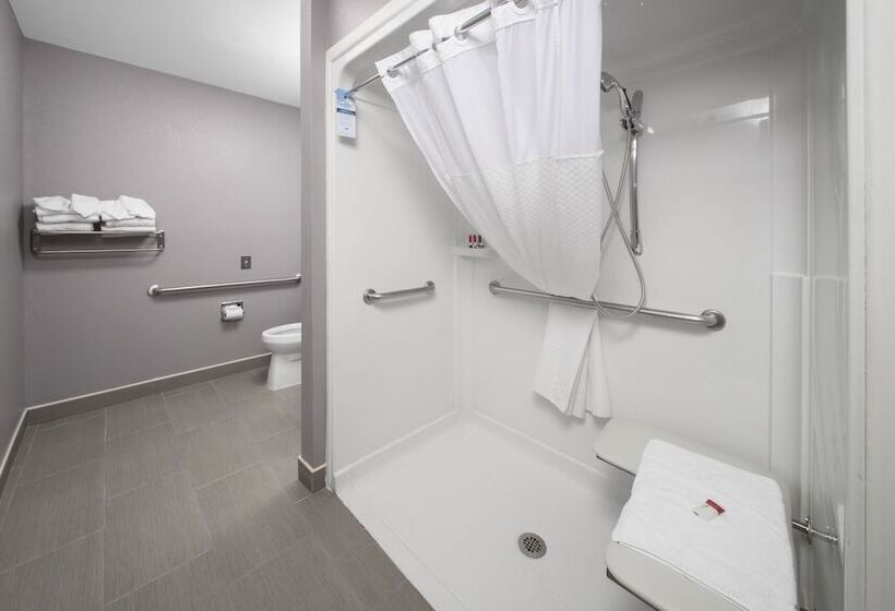 Microtel Inn & Suites By Wyndham Bethel/danbury