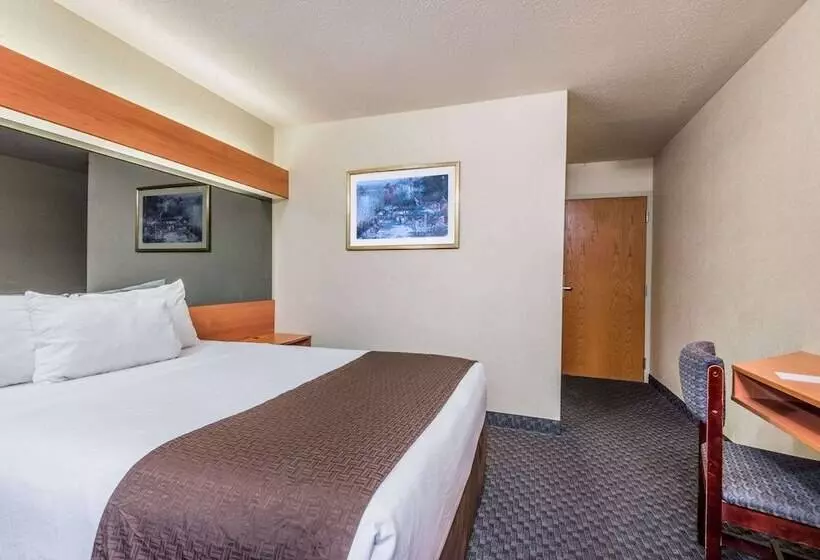 Microtel Inn & Suites By Wyndham Bethel/danbury