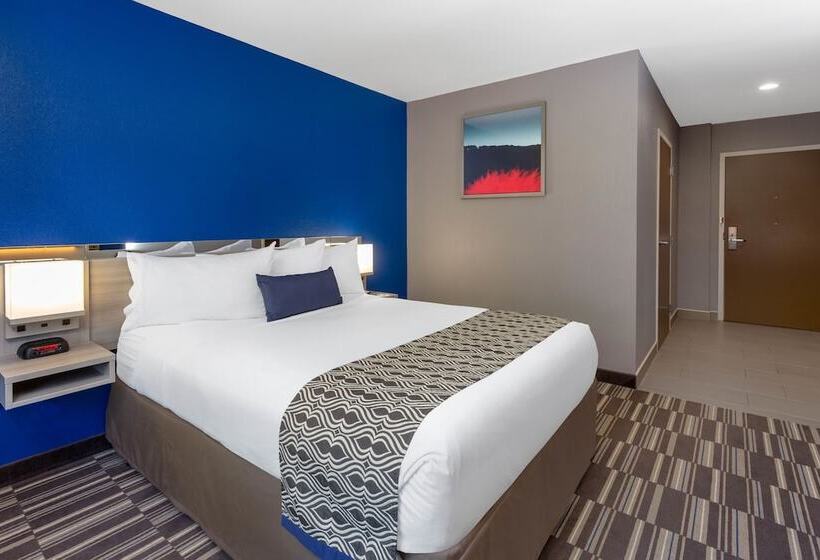 Microtel Inn & Suites By Wyndham Bethel/danbury