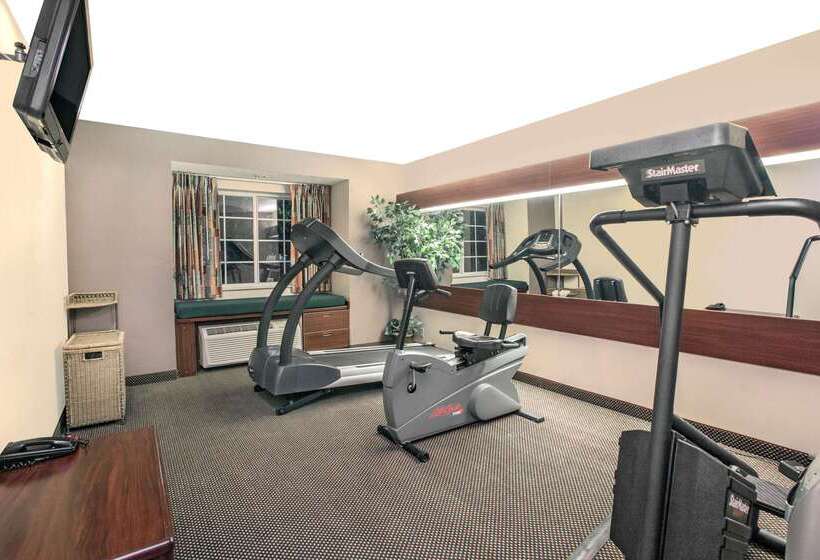 Microtel Inn & Suites By Wyndham Meridian