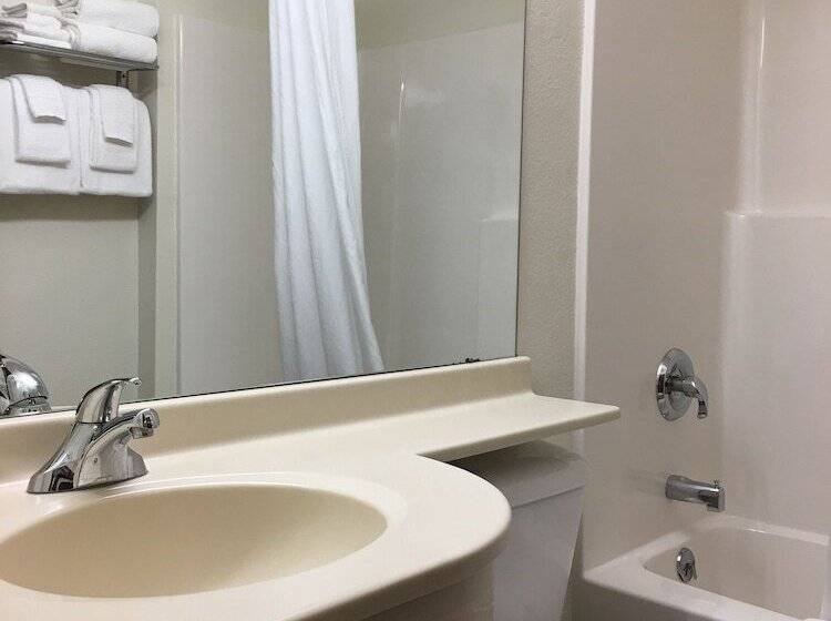 Microtel Inn & Suites By Wyndham Rice Lake