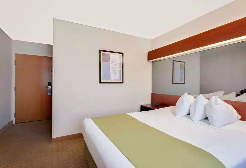 Microtel Inn & Suites By Wyndham Wellsville