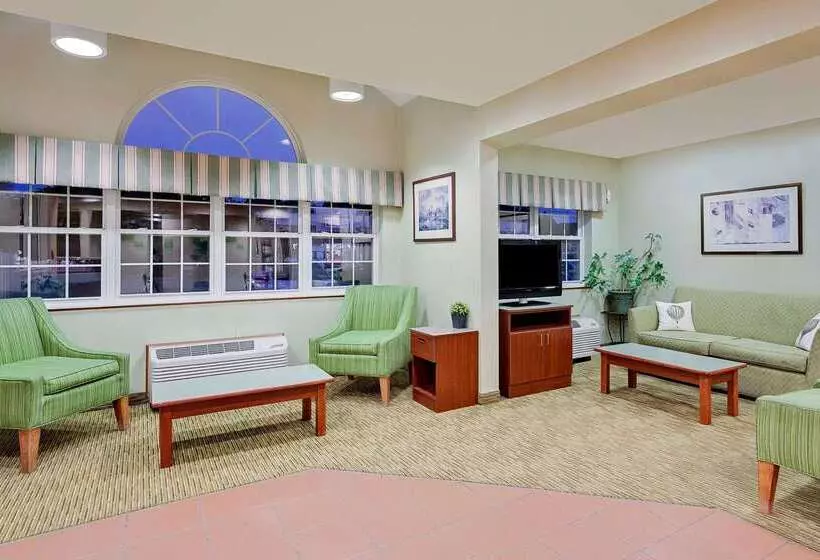 Microtel Inn & Suites By Wyndham Wellsville