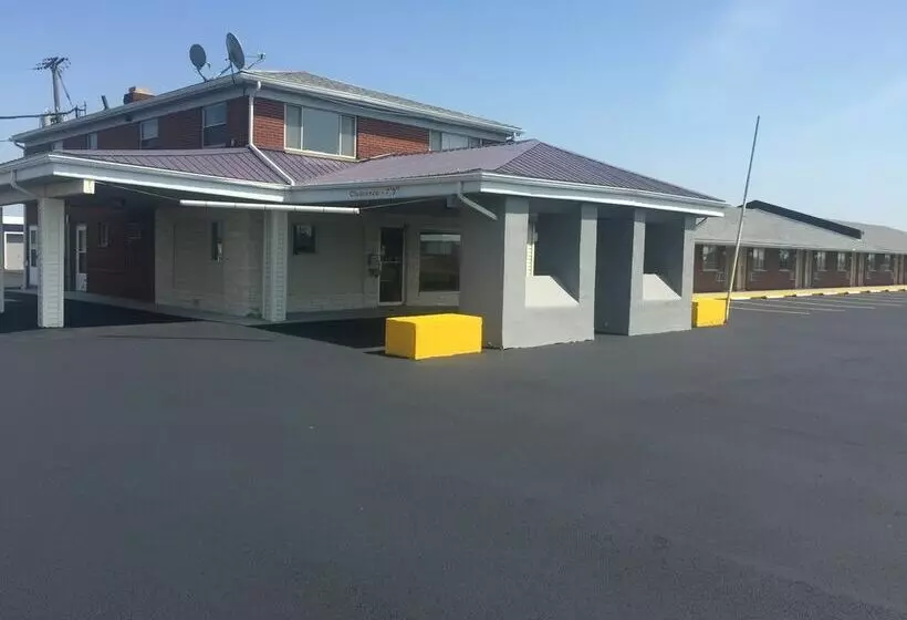 فندق على الطريق Americas Best Value Inn & Suites - East Toledo/Millbury