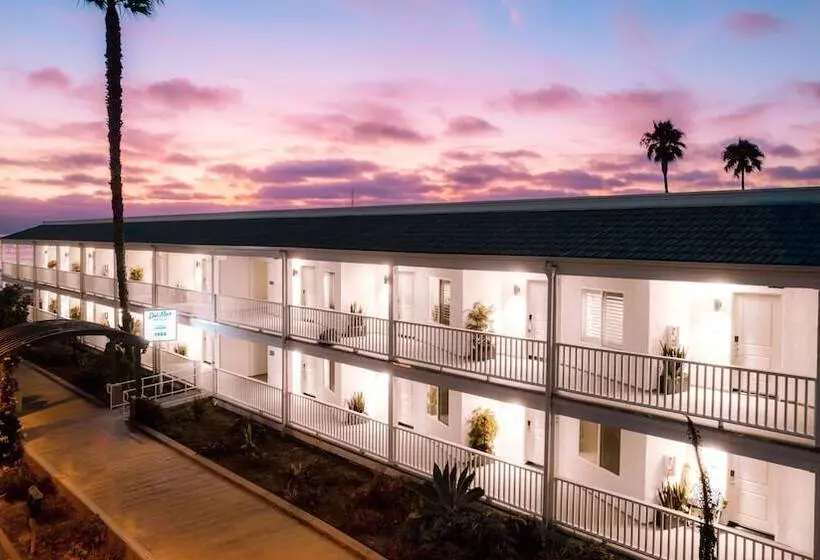 فندق على الطريق Del Mar Beach