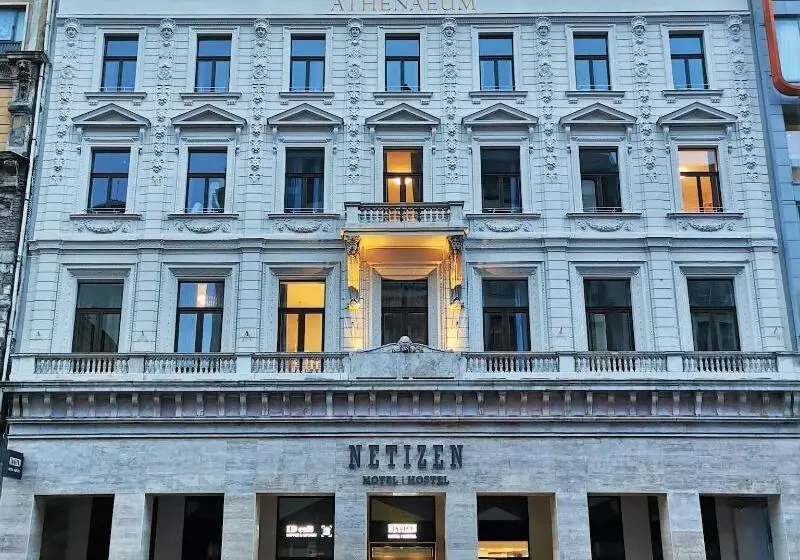 هاستل Netizen Budapest Centre