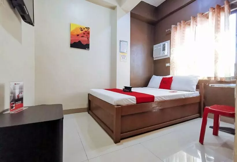 ユースホステル Reddoorz Near Gaisano Mall Gensan