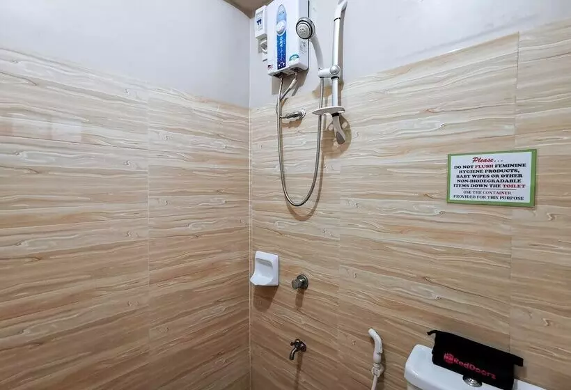 ユースホステル Reddoorz Near Gaisano Mall Gensan