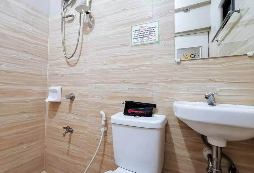 ユースホステル Reddoorz Near Gaisano Mall Gensan