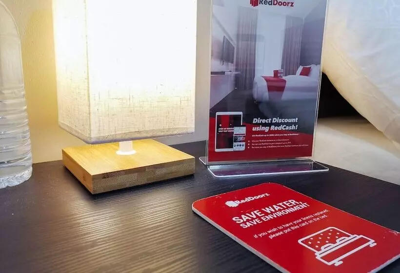 ユースホステル Reddoorz Near Gaisano Mall Gensan