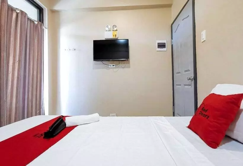 ユースホステル Reddoorz Near Gaisano Mall Gensan