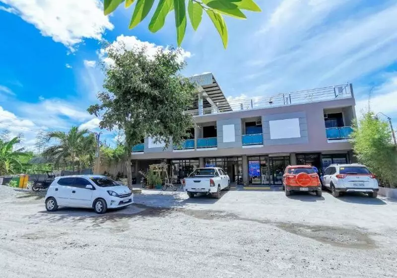 ユースホステル Reddoorz Near Gaisano Mall Gensan