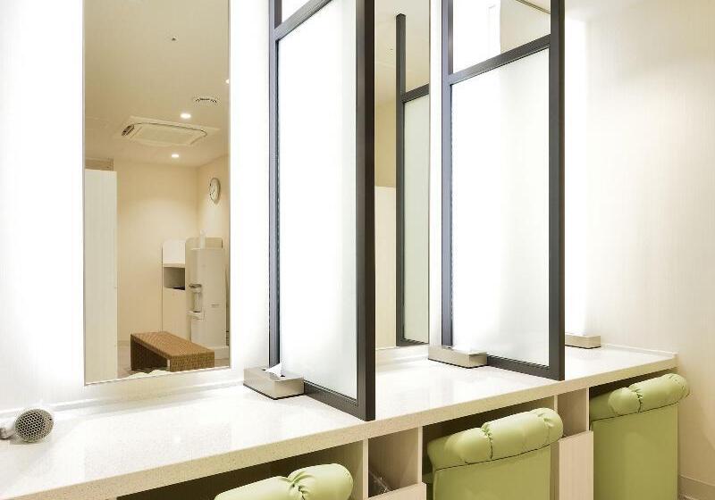 בית מלון כפרי Elcient Osaka Umeda