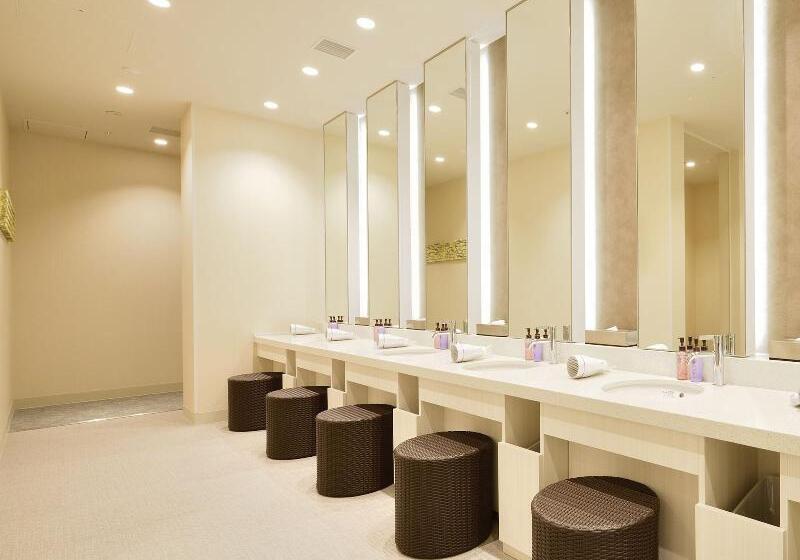 בית מלון כפרי Elcient Osaka Umeda