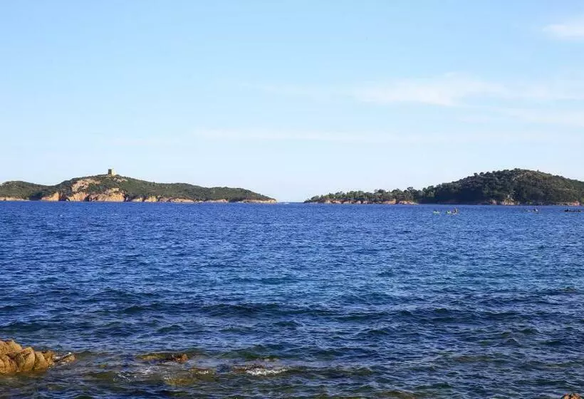 ホテル Hôtel Du Golfe Pinarello