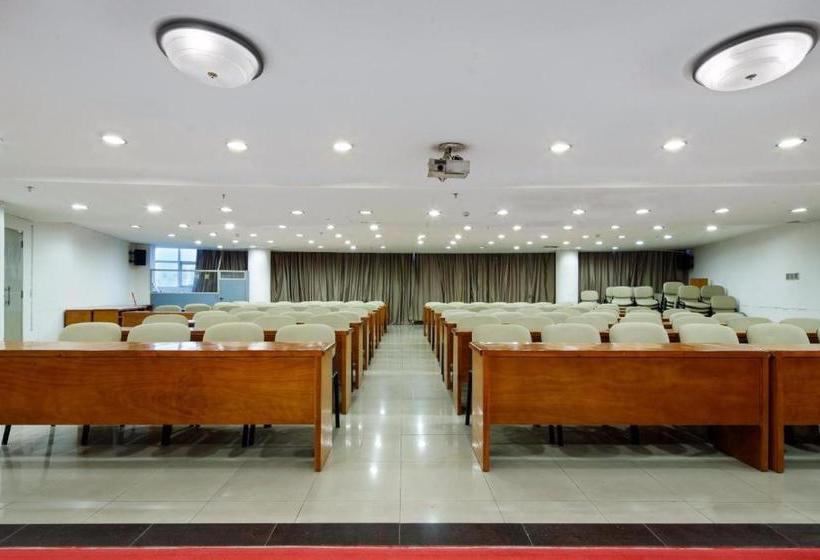 فندق Lavande S Guangzhou Fangcun Huadiwan Metro Station