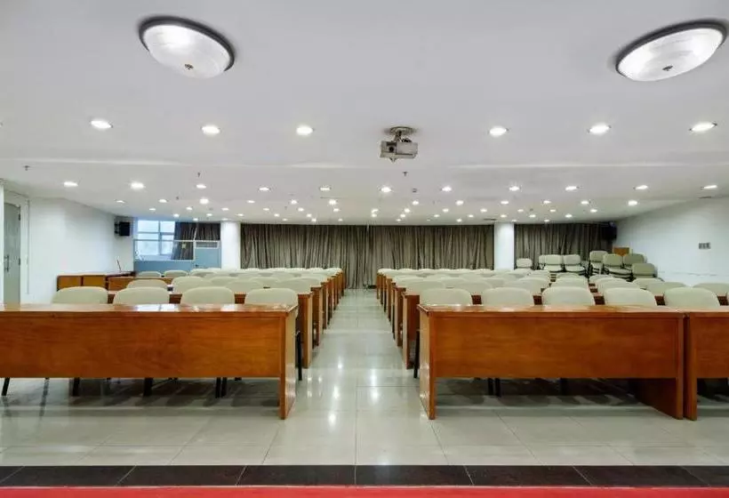 ホテル Lavande S Guangzhou Fangcun Huadiwan Metro Station