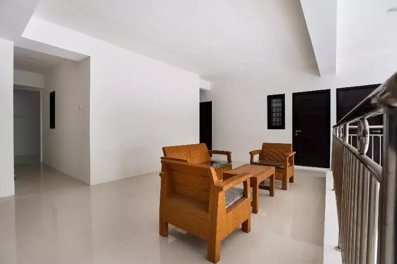 ホテル Capital O 3463 Cimahi Guest House