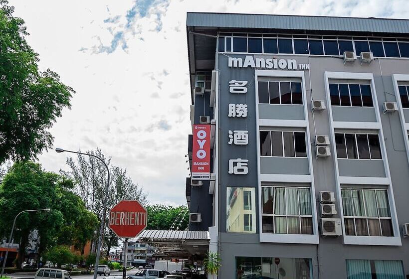 בית מלון כפרי Oyo 90055 Mansion Inn