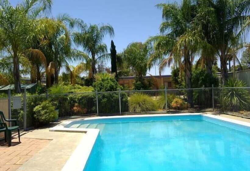 فندق على الطريق Renmark Motor Inn