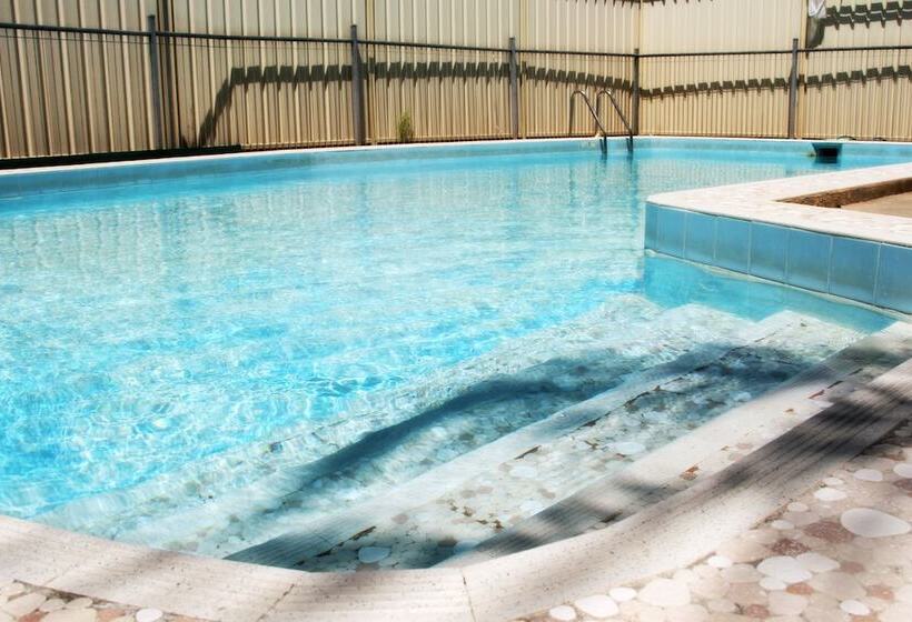 فندق على الطريق Renmark Motor Inn