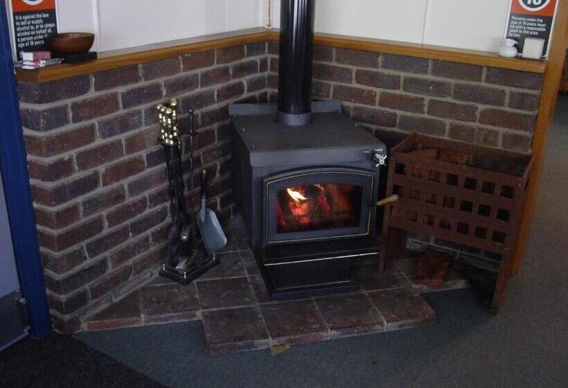 汽车旅馆 Tally Ho Motor Inn