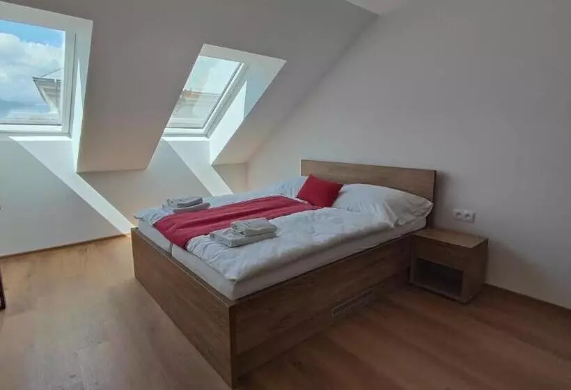 ペンション Penzión Minipivovar Tatras