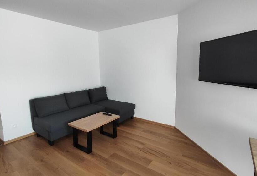 膳宿费 Penzión Minipivovar Tatras