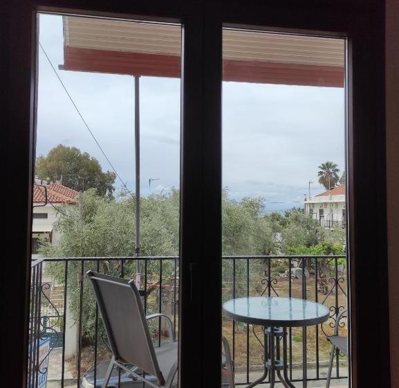 Пансион Poseidon Rooms