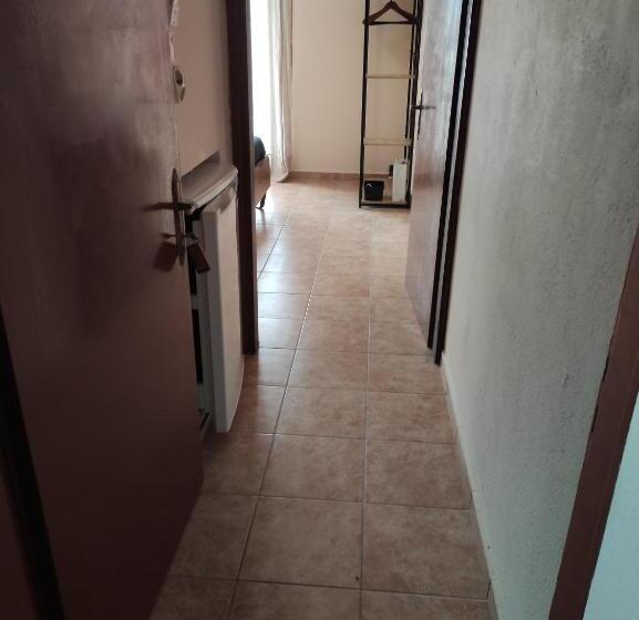 Пансион Poseidon Rooms