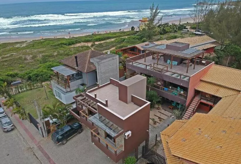 Majatalo Residencial La Ferrugem   Pe Na Areia